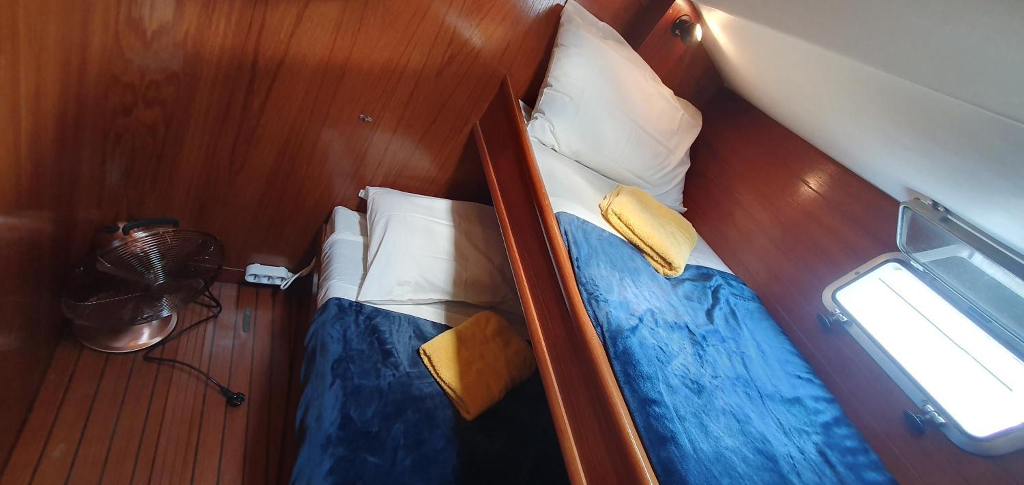 Coriandre 2 - Dormir Sur Un Grand Voilier 9 Personnes By Nuits Au Port La Rochelle  Exterior foto